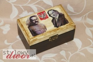 Kuferek szkatułka – Twórcy Niepodległości - Józef Piłsudski, Roman Dmowski