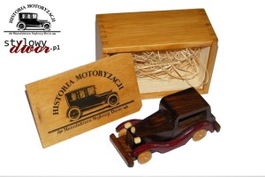 Automobil 15cm - samochód z drewna - model HM1