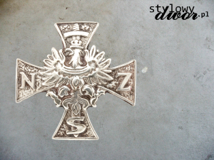 Krzyż NSZ - odznaka pamiątkowa Narodowych Sił Zbrojnych
